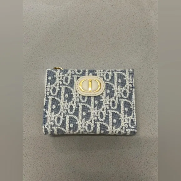 Dior 30 Montaigne Dahlia Wallet - Picture 2 of 9